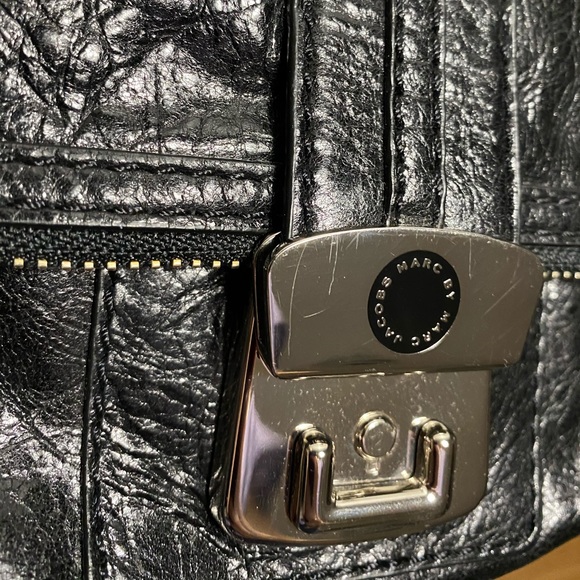 Marc Jacobs- Large Leather Clutch - Picture 3 of 4